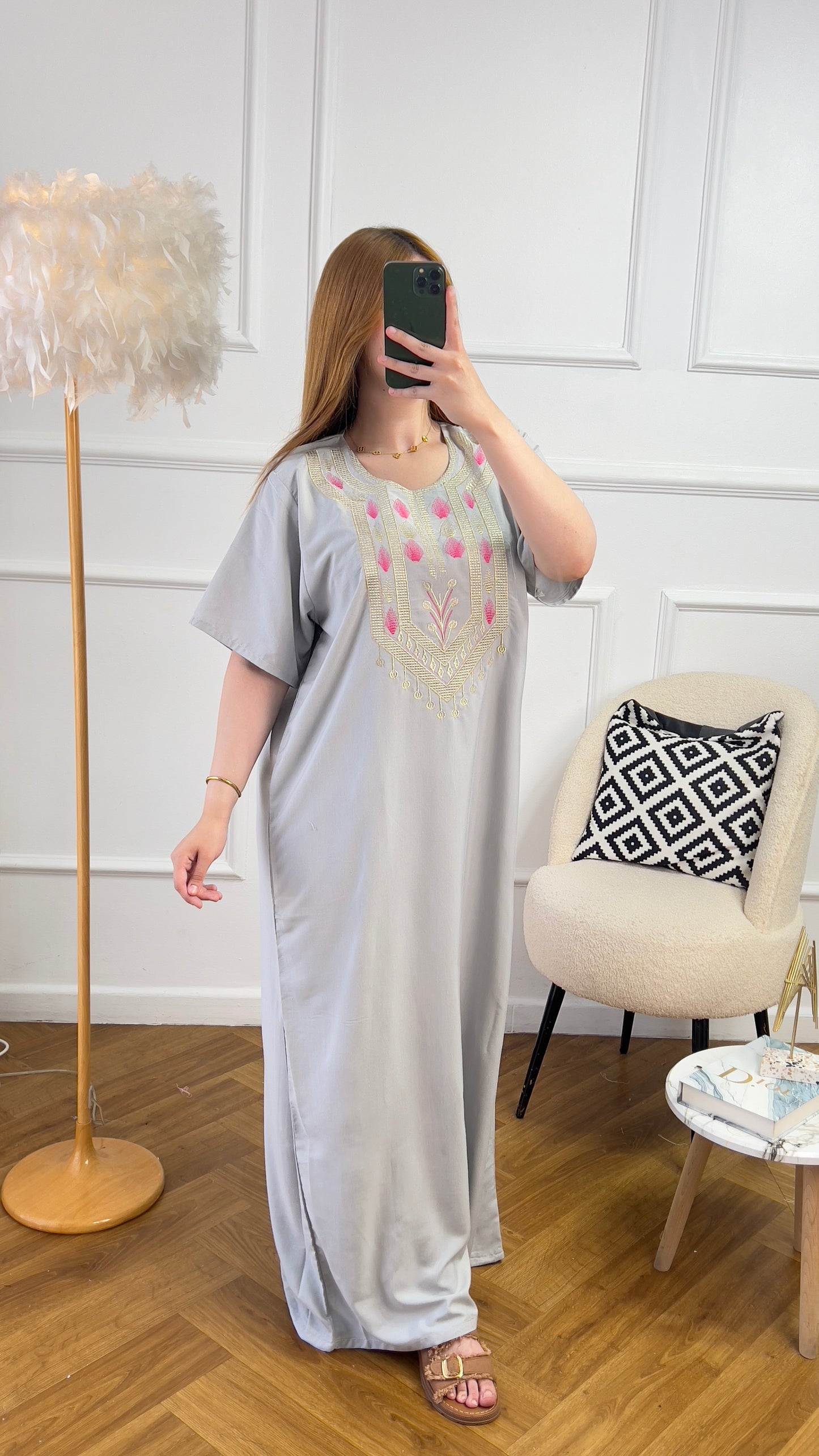 Robe Flora